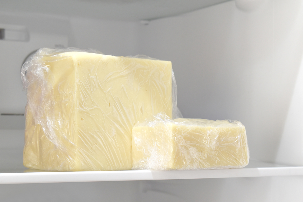 cum se pastreaza produsele lactate mai mult timp shutterstock