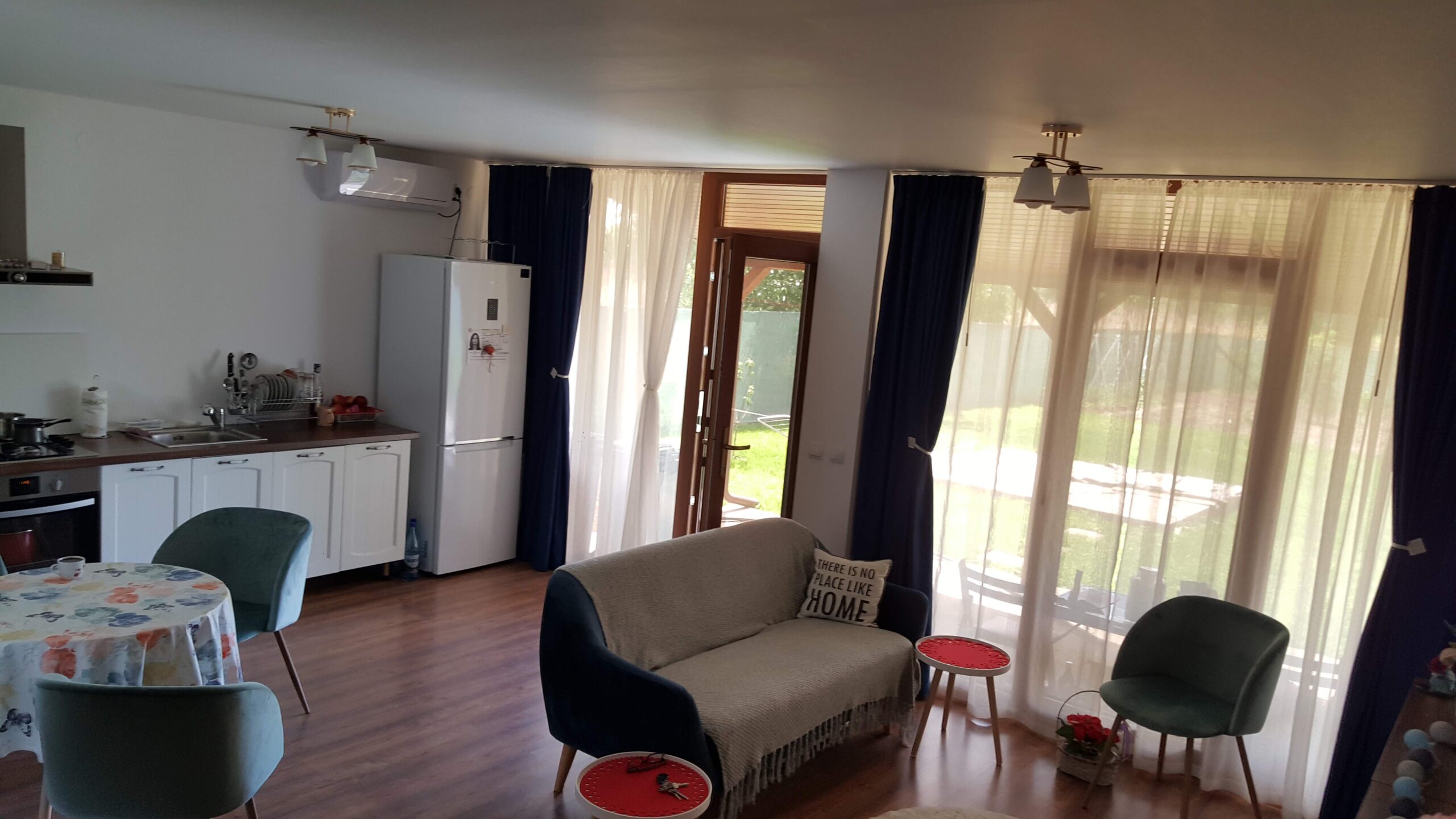 În urmă cu 5 ani, Adrian și soția lui au plătit pe casă 27.000 de euro