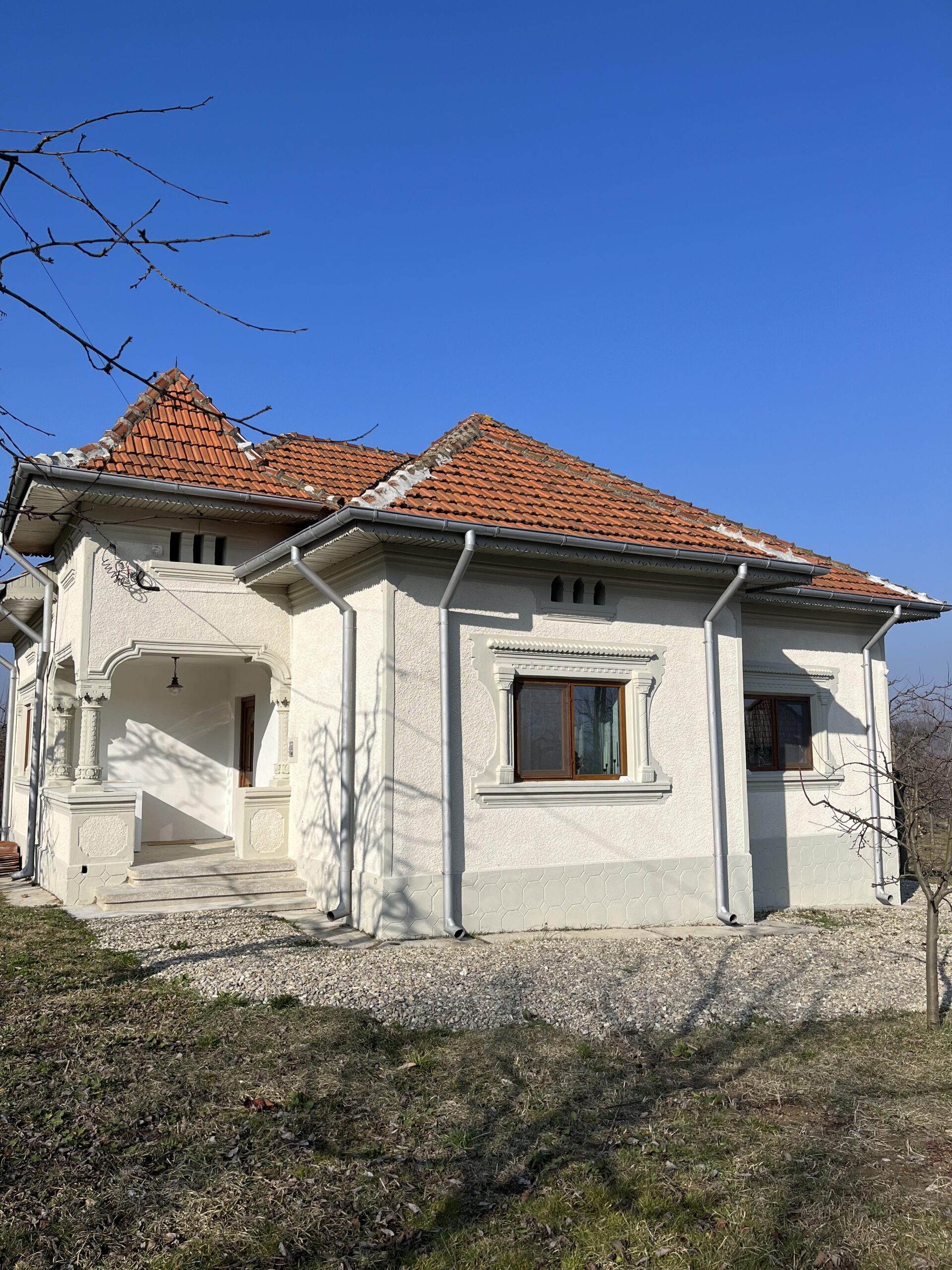 Liliana și-a dorit foarte tare să renoveze o casă veche