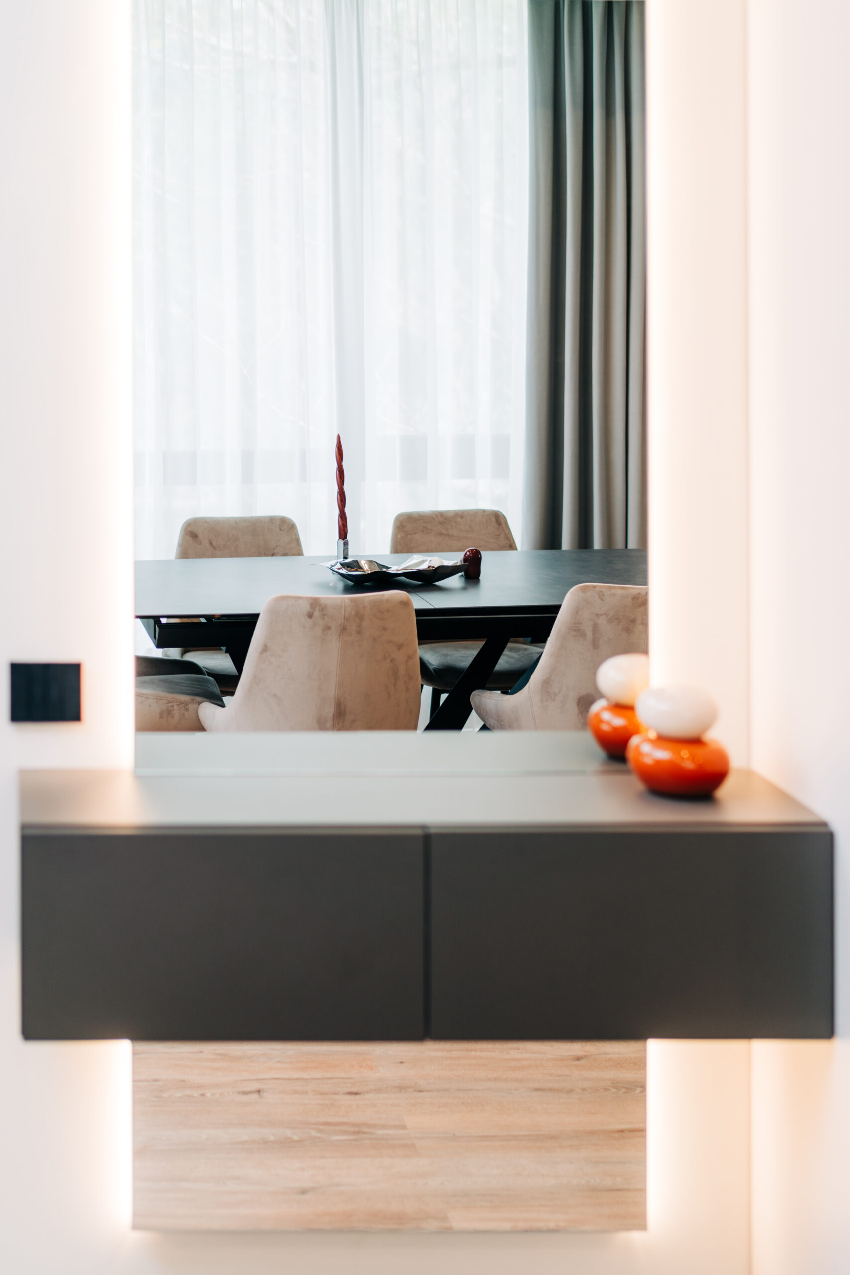 apartament Bragadiru hol intrare