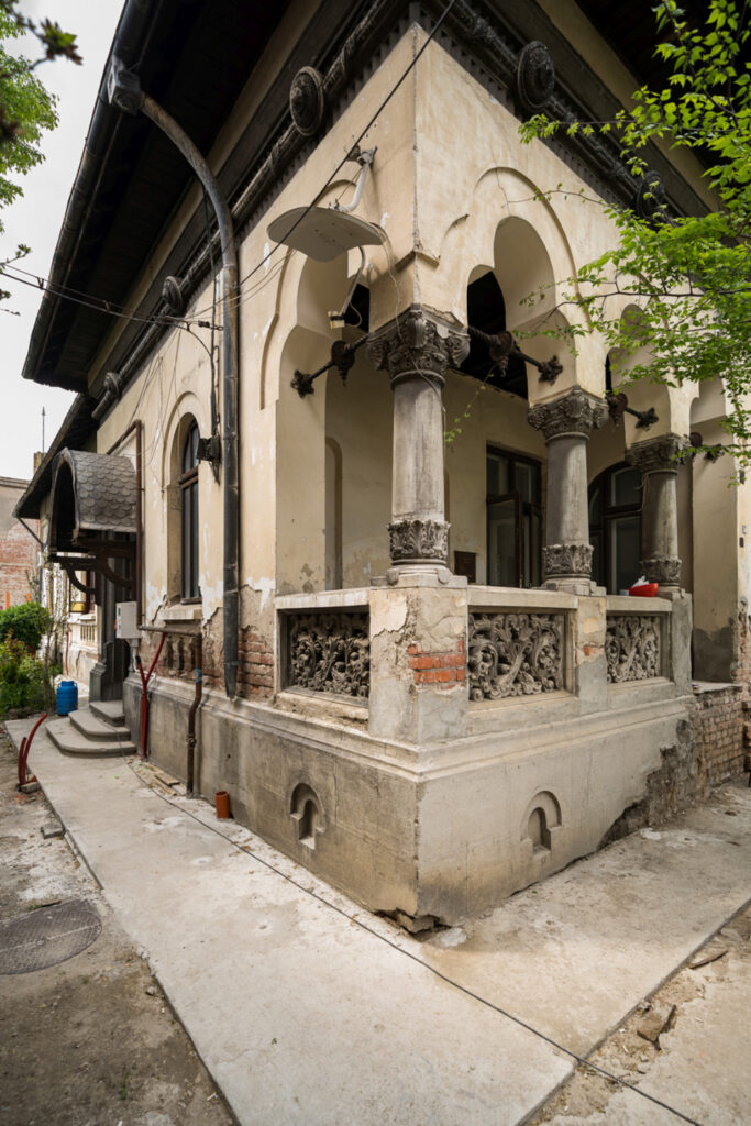 18. casa stil brancovenesc - casa ienachita