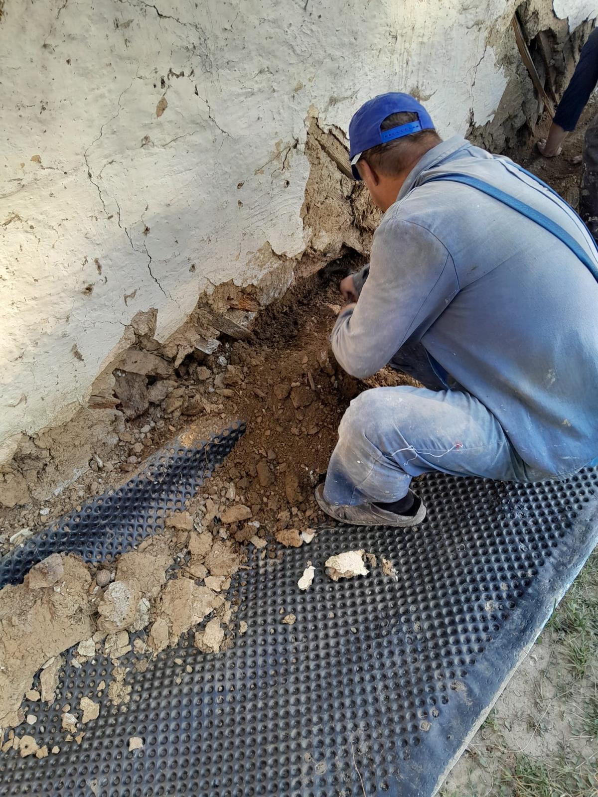Elena și Robert au muncit tare mult la renovarea casei
