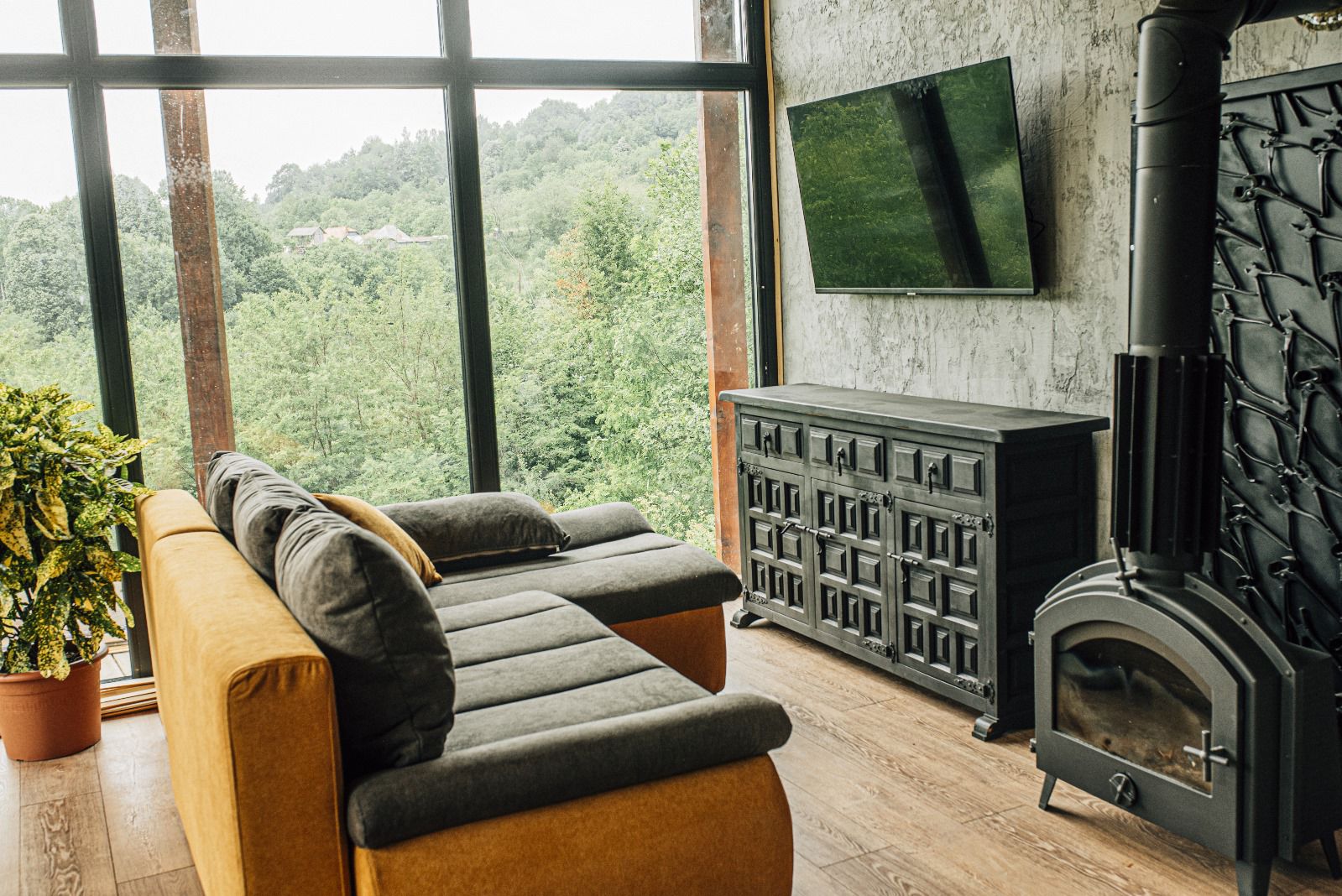 Design-ul este realizat exclusiv de proprietari