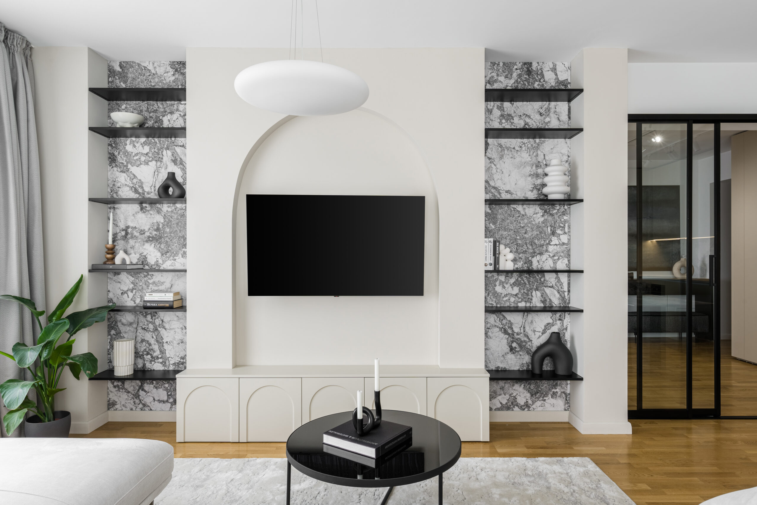 amenajare living cu arcade din rigips in stil contemporan