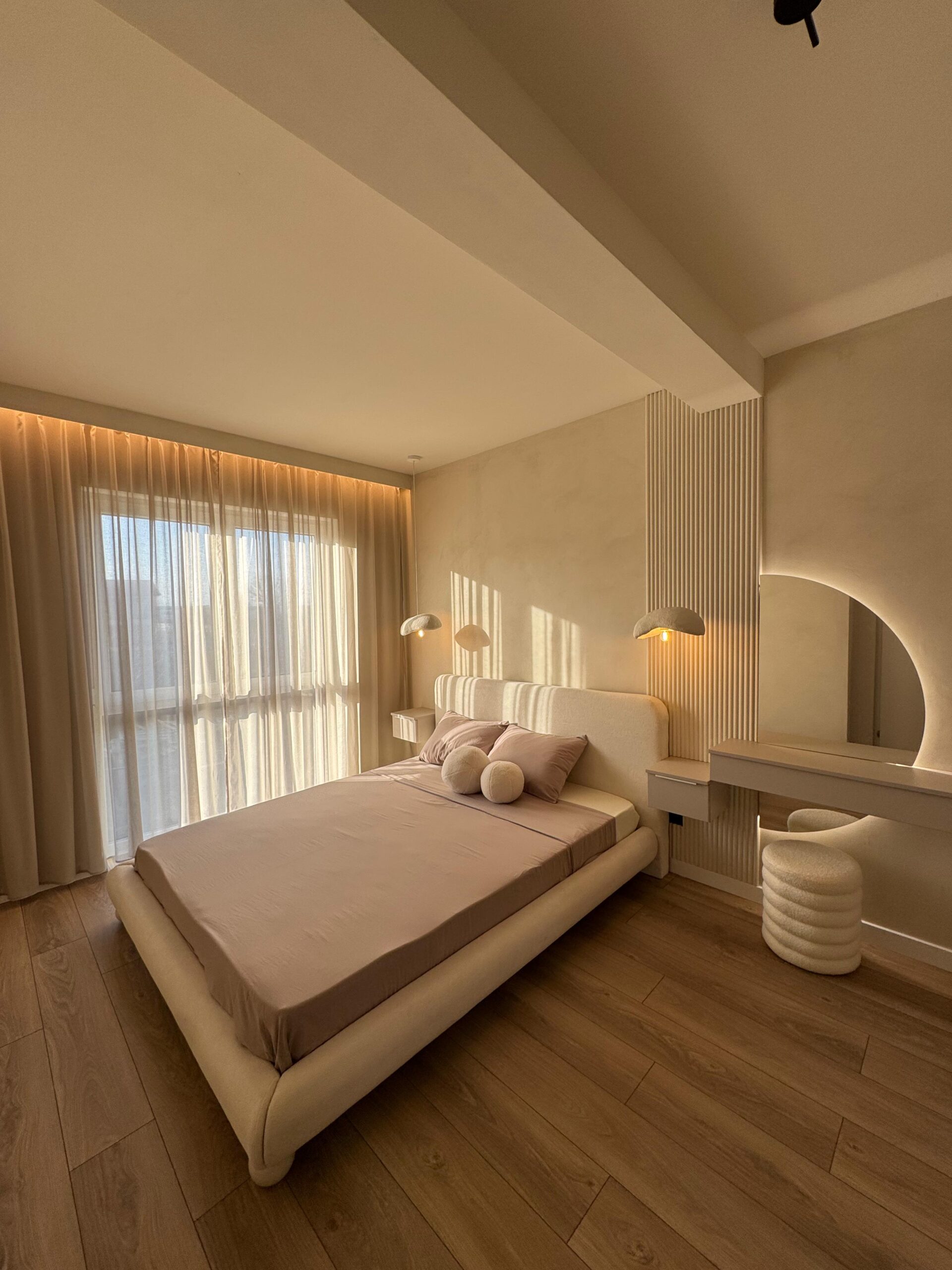 Casa amenajată creativ în stilul Wabi Sabi
