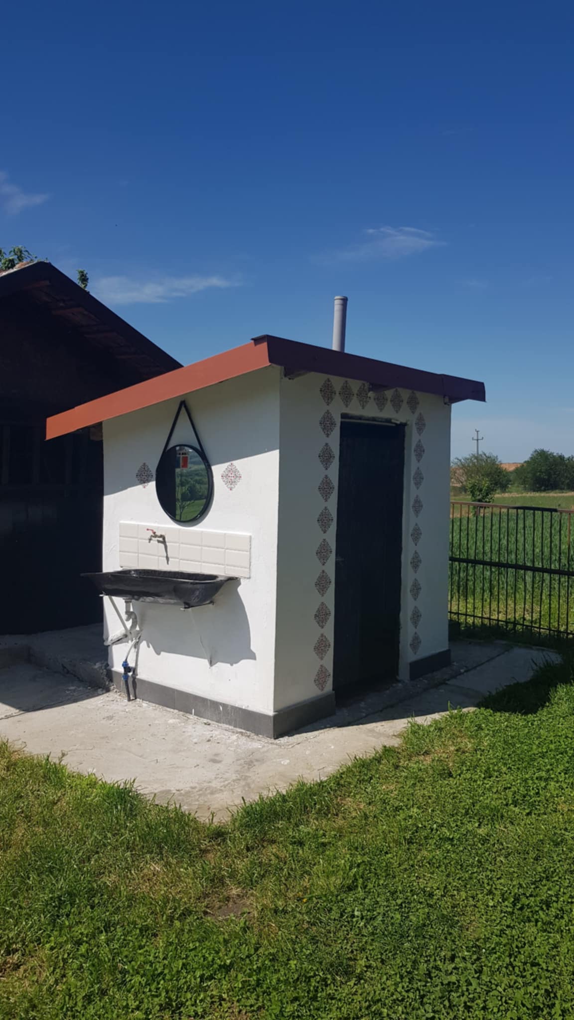 Angela a terminat renovarea în septembrie 2024