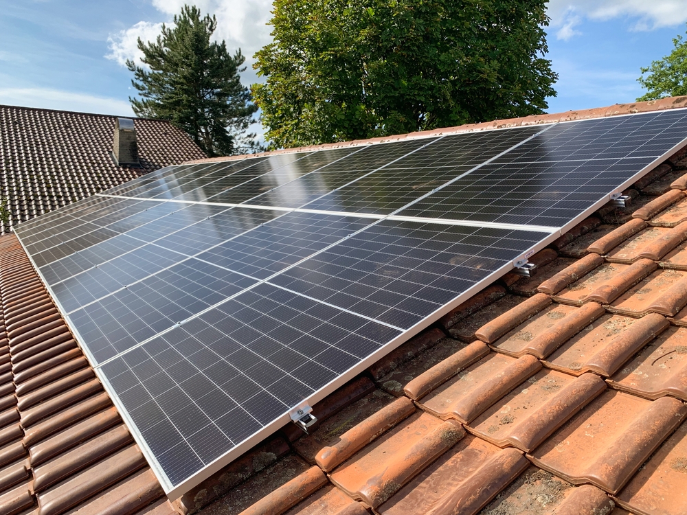 panouri solare numar necesar casa pe acoperis