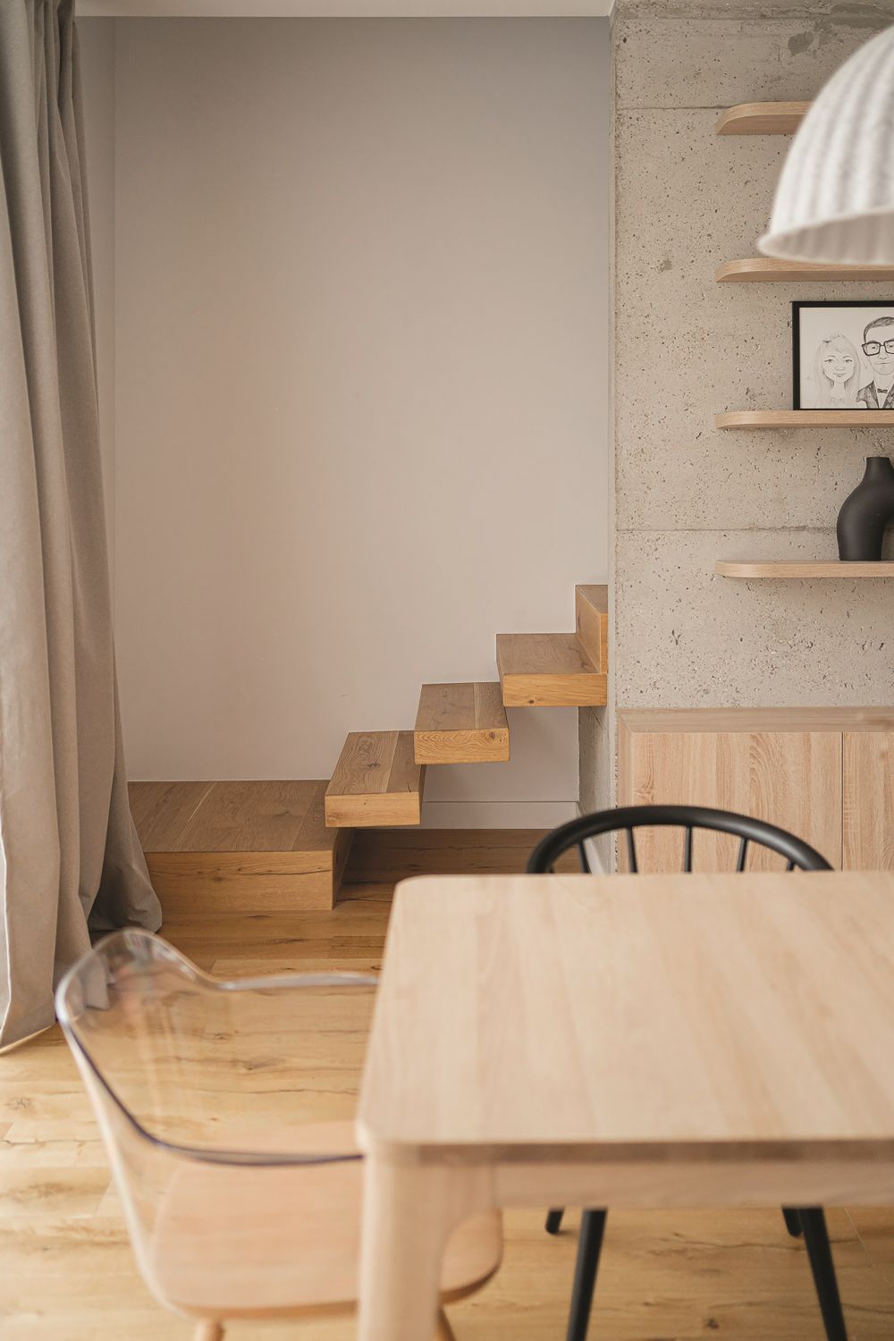 amenajare casa detalii beton lemn